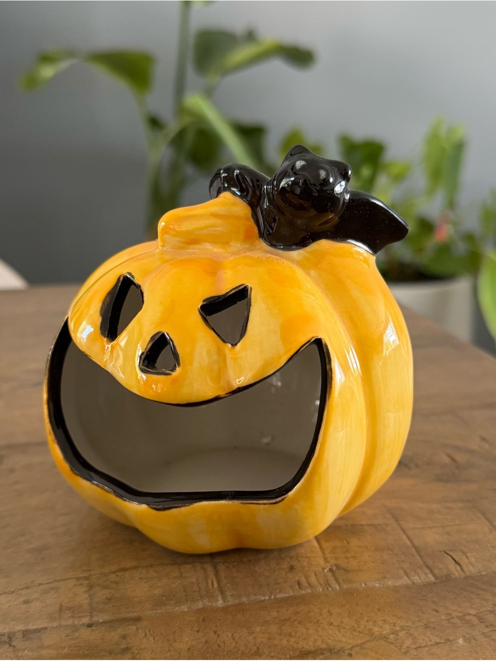Halloween Ceramic Pumpkin Lantern with Black Bat Accent - Orange
